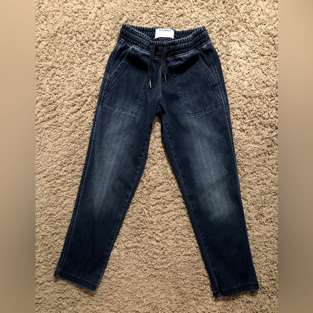 Old Navy denim pants (Girls 6-7 Small)